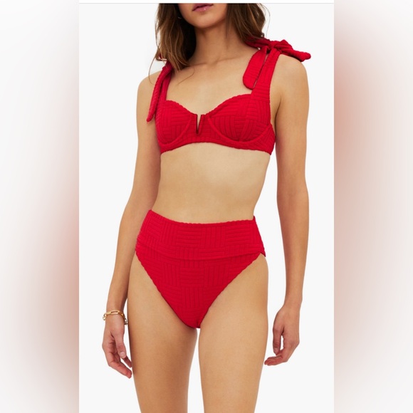 underwire bikini red